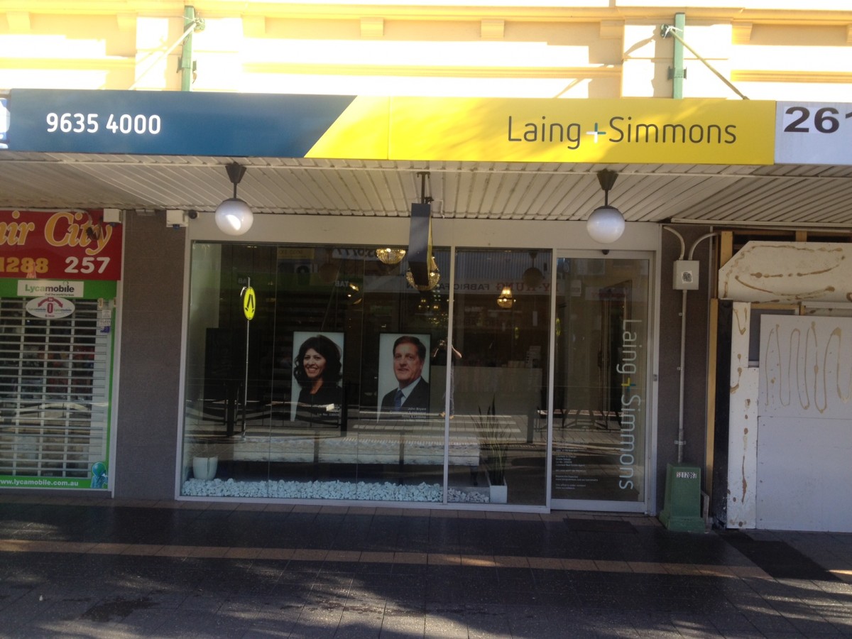 Laing + Simmons Real Estate Displays